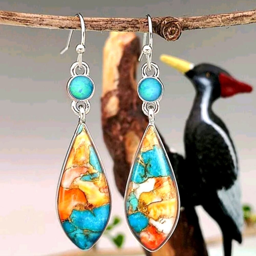 Multi-Color Geometric Earrings - Picture 3 of 3